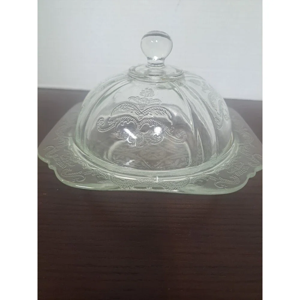 Vintage Federal Madrid Glass Butter/Cheese Dish With Etched Design